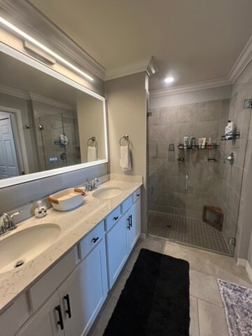 Building Photo - 5674 Palmer Cir
