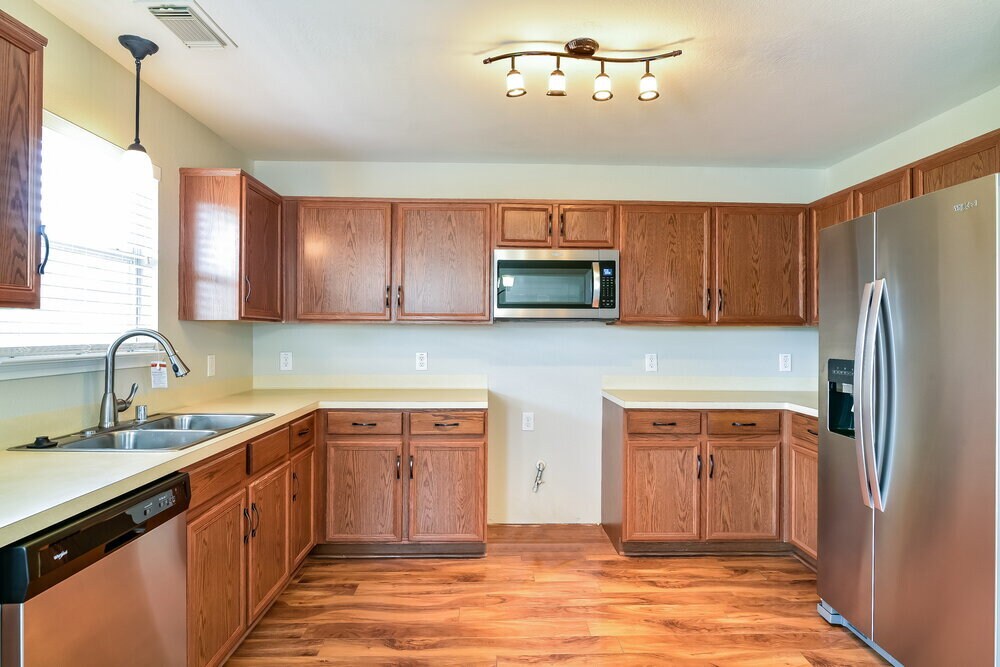 Building Photo - 11315 Sugar Bowl Dr