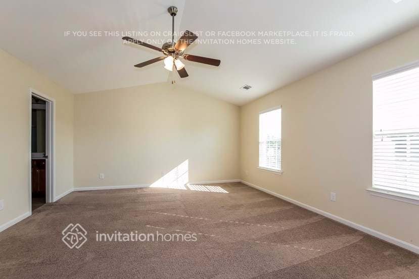 Building Photo - 9507 Pond Vista Court