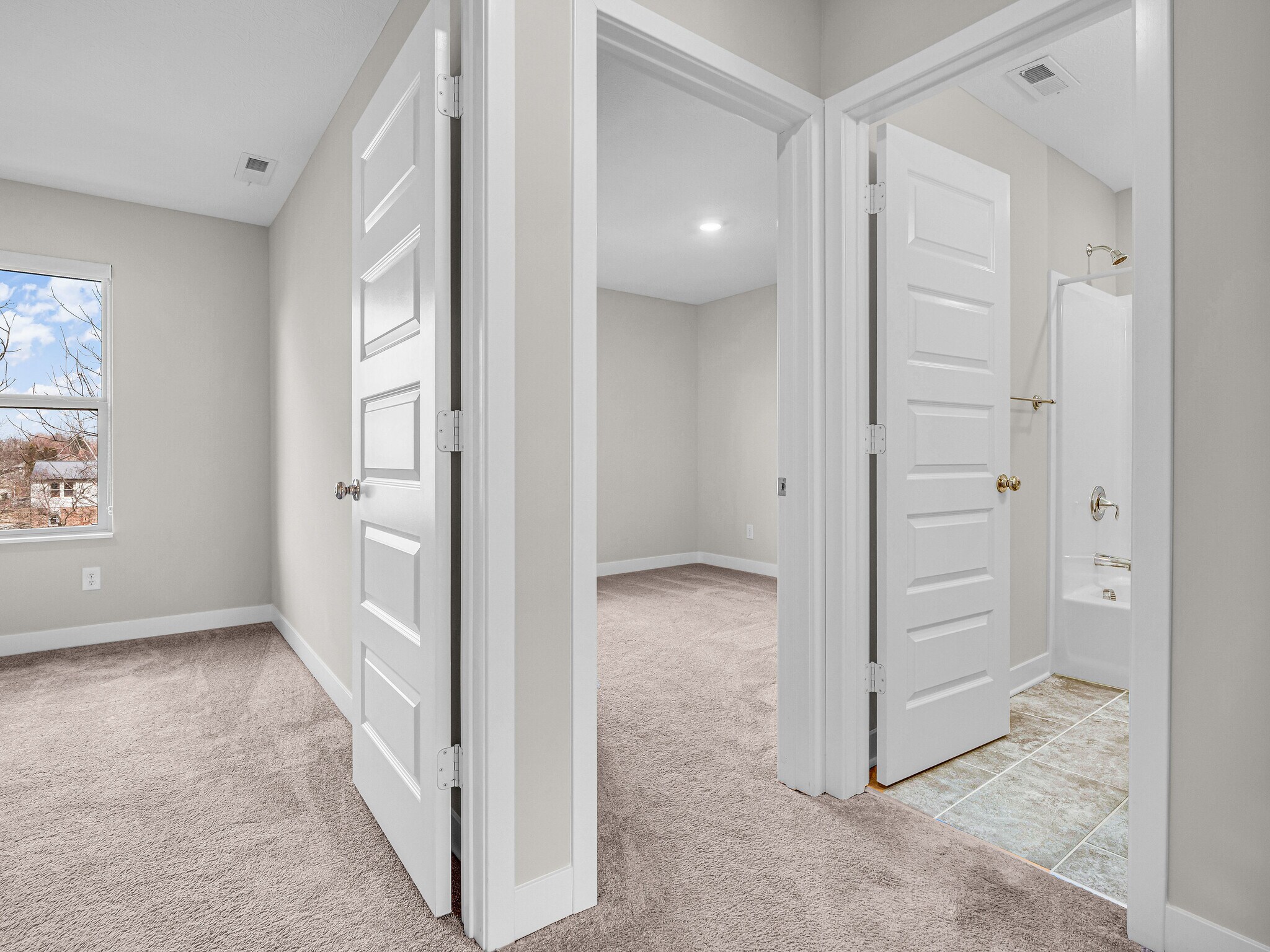 Building Photo - 8238 Bostic Dr