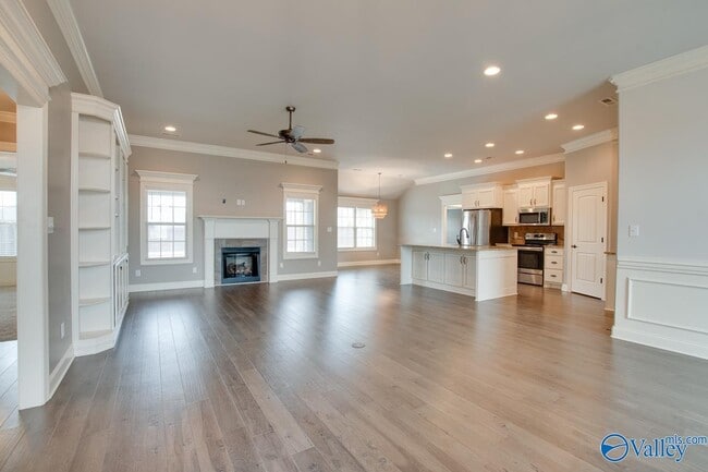 Building Photo - 13697 Callaway Dr