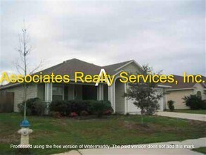 Building Photo - 3bed/2bath located in the desirable Weatherly Community