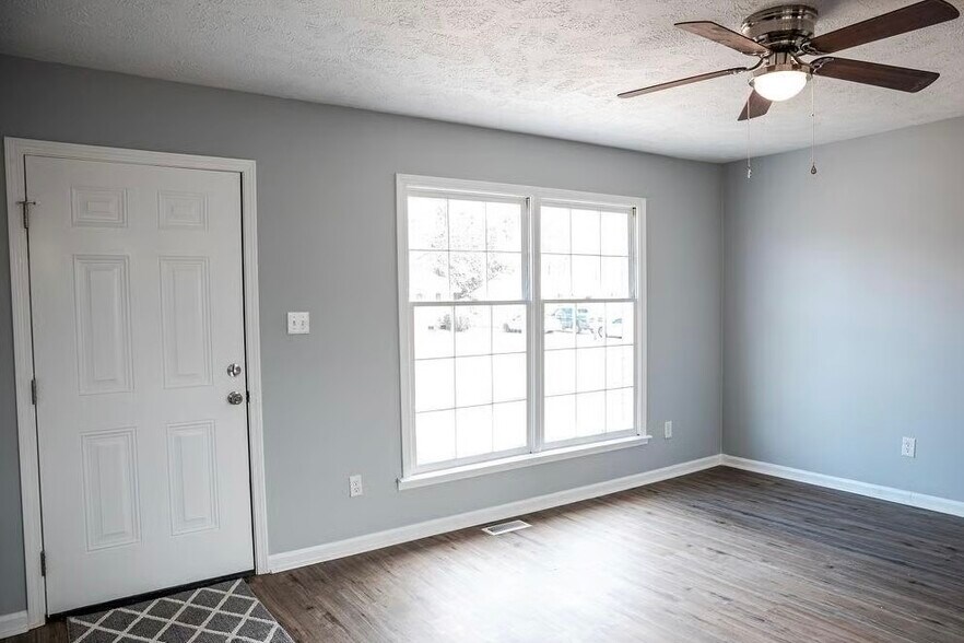 Building Photo - 410 Atwell Dr