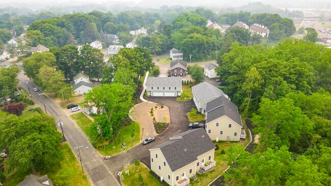 Building Photo - Cherry Hill Estates