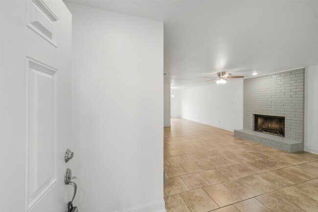 Building Photo - 10715 Nobility Dr