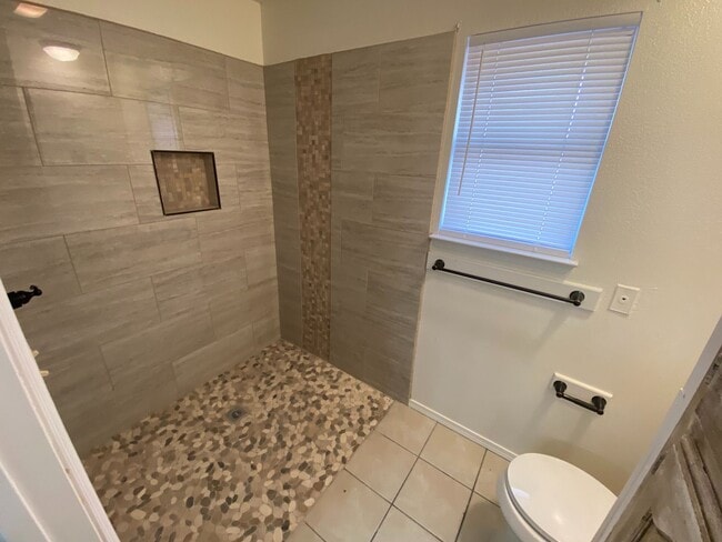 Building Photo - COPPER duplex