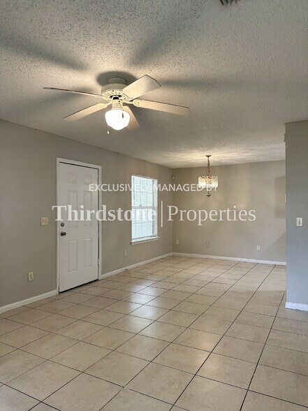 Building Photo - 2148 Baldwin St