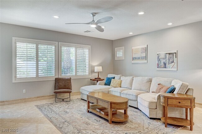 Building Photo - 10249 Wisteria Hills Ct
