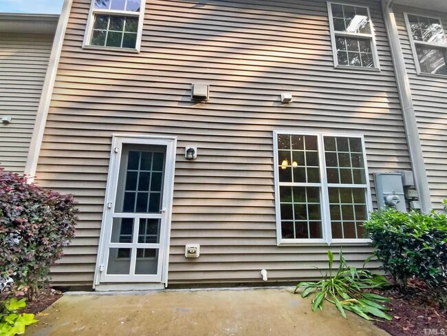 Private Patio facing the woods - 432 Plank Bridge Way