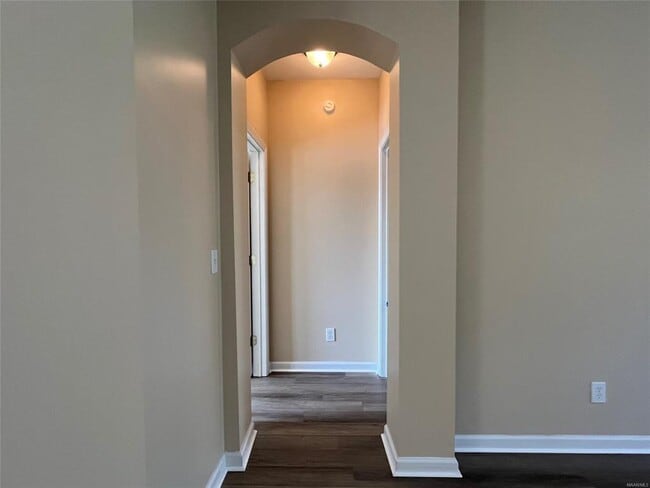 Building Photo - 8951 Alderwood Way