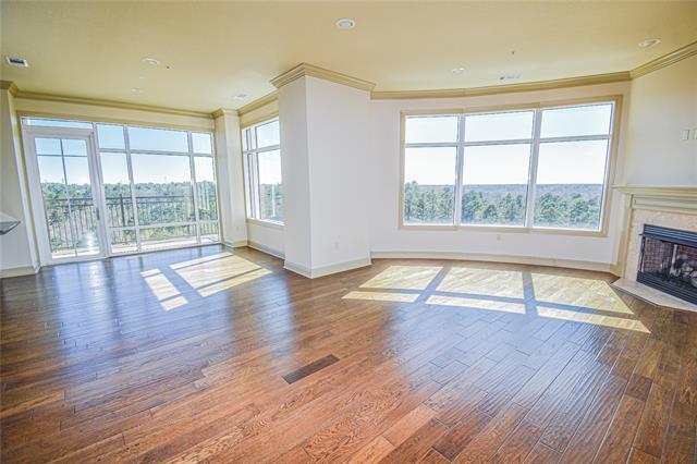 Building Photo - 2801 Wexford Dr