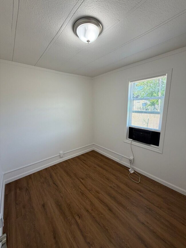 Building Photo - 3 Bedroom house on U&D Nursery Property!