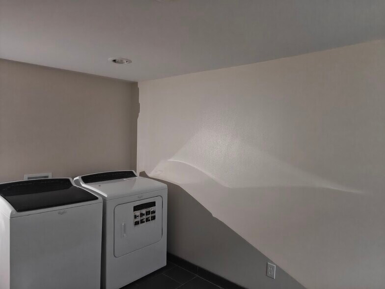 Building Photo - 3017 W Government Way