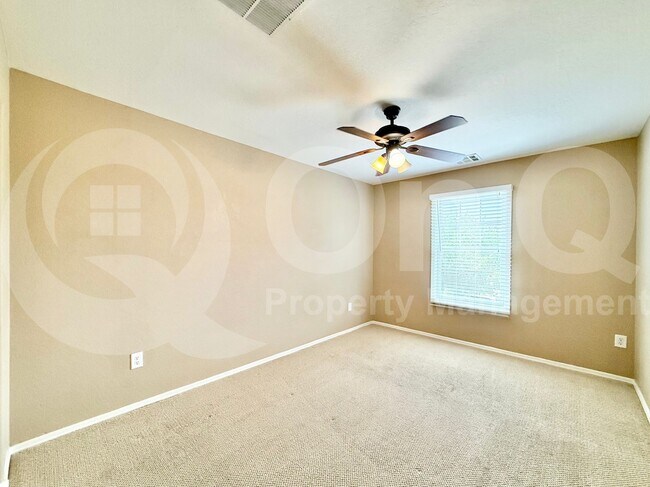 Building Photo - 17143 W Tara Ln