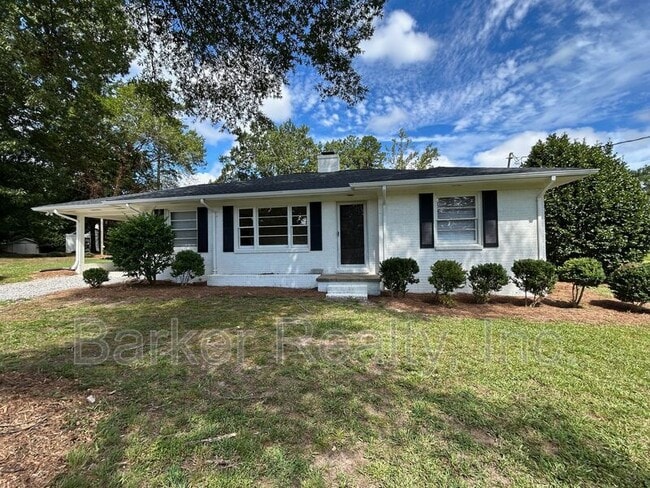 Primary Photo - 5726 Fayetteville Rd