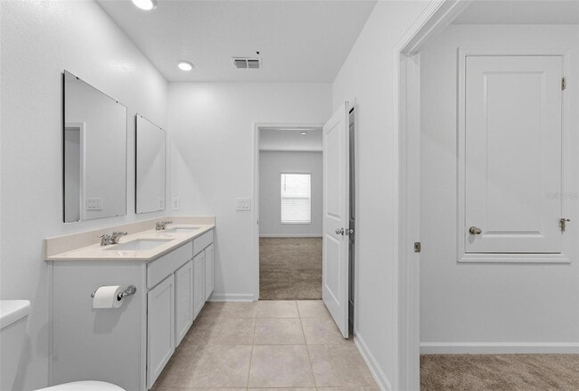 Building Photo - 1526 Brentwood Dr