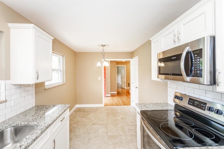 Kitchen - 6917 Cresthill Dr