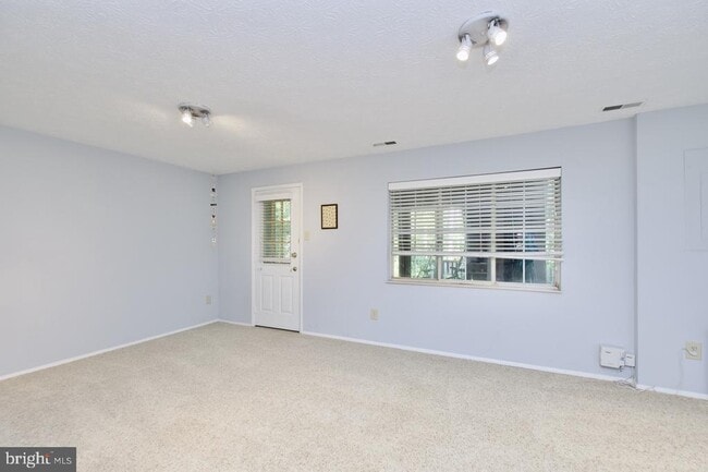 Building Photo - 11732 Mossy Creek Ln