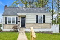 Building Photo - Living where You Love is Good for your Heart!