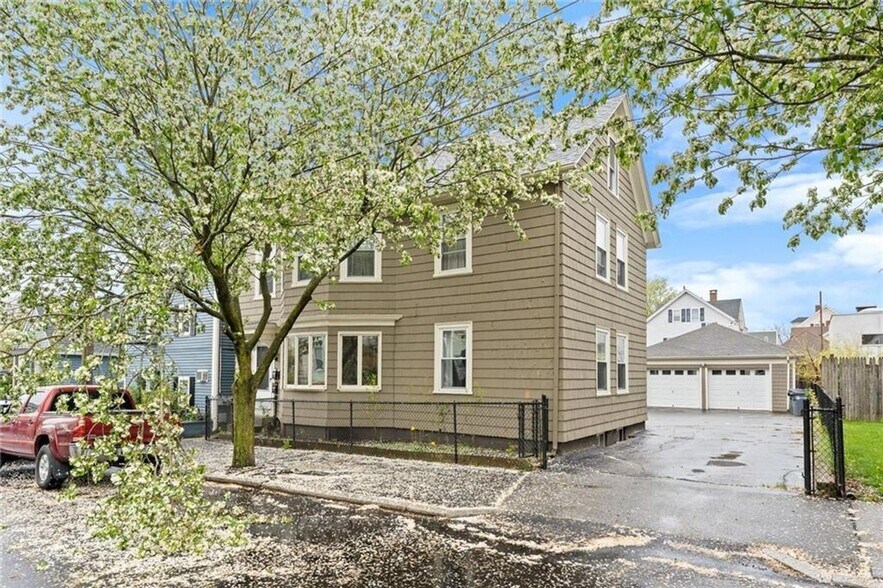 Building Photo - 27 Fremont St