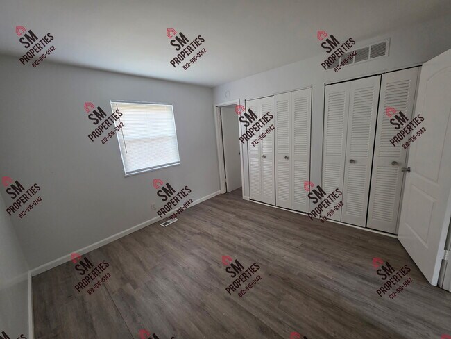 Building Photo - 605 W Michigan St