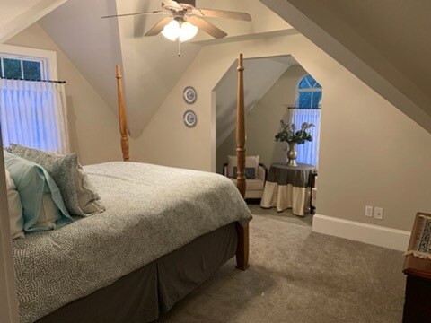 Building Photo - 517 W Thomas Ave