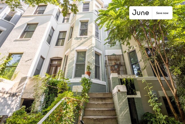 Building Photo - 1835 Mintwood Pl NW