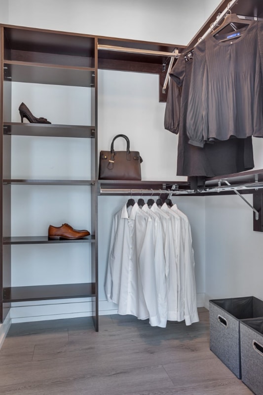 Building Photo - 201 W Division St