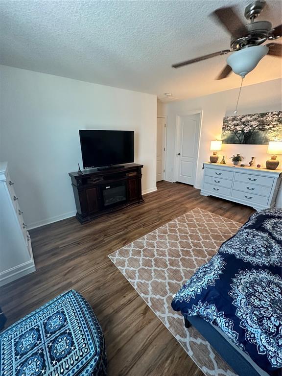 Building Photo - 16543 Myrtle Sand Dr