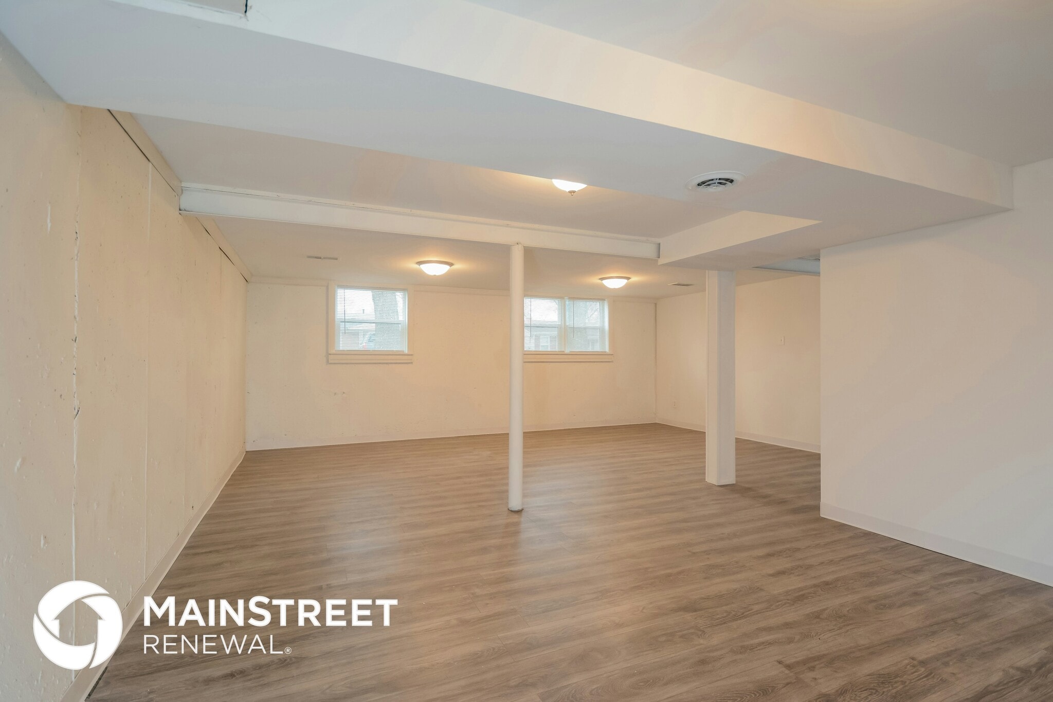 Building Photo - 8 Preakness Dr