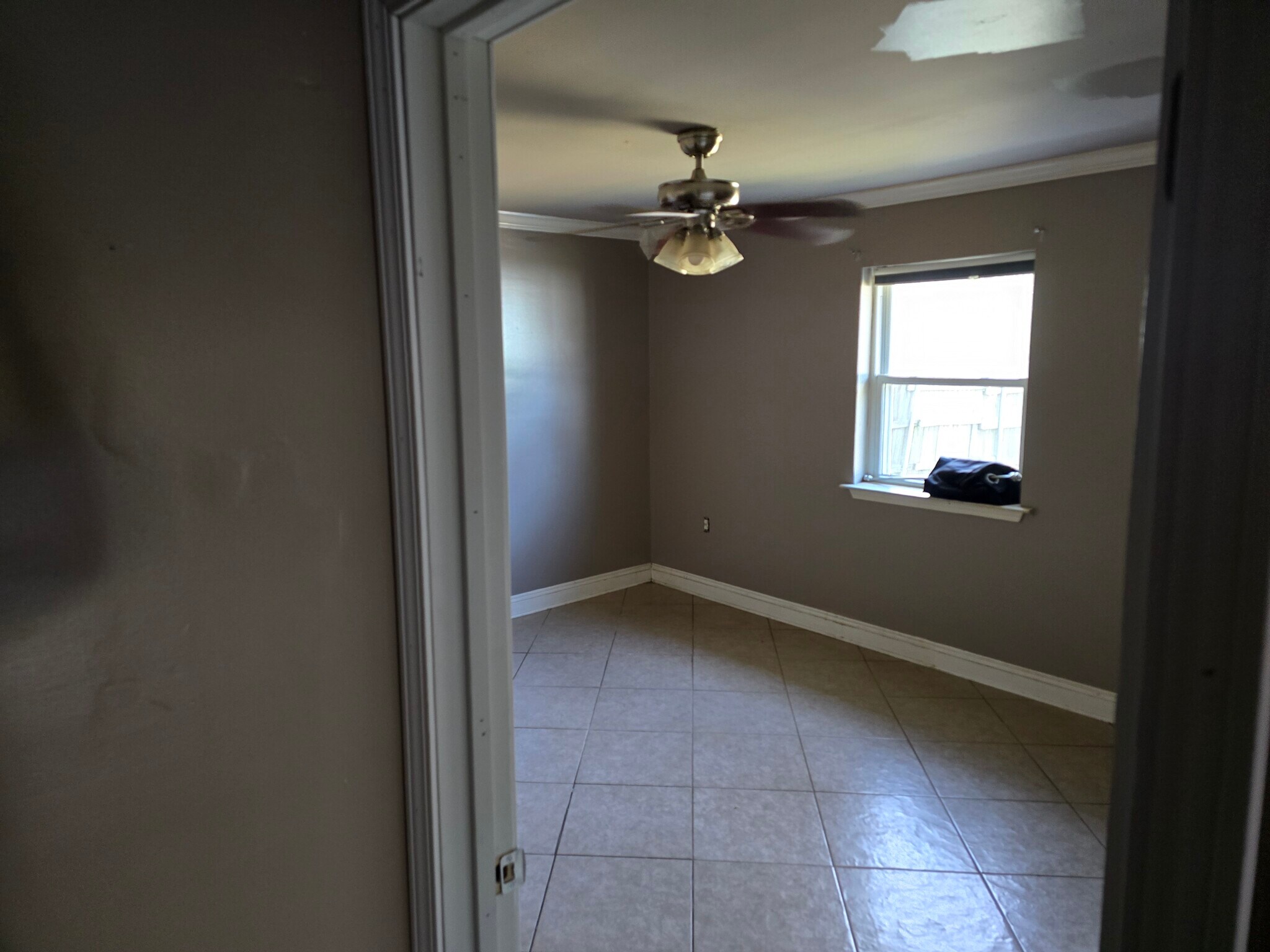 Building Photo - 20 Woodchase Ct