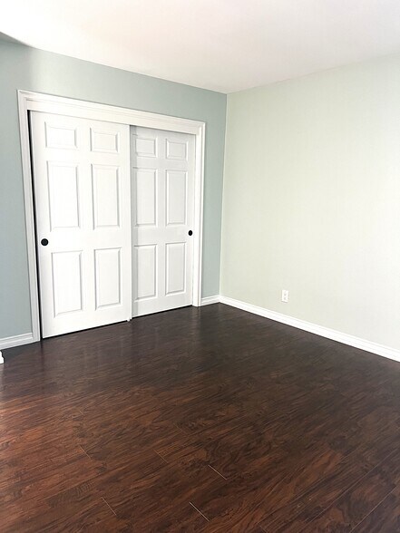 Bedroom #1 - 338 W Plymouth St