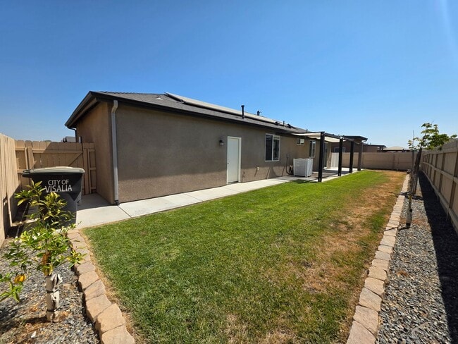 Building Photo - 3949 W Nellis Ave