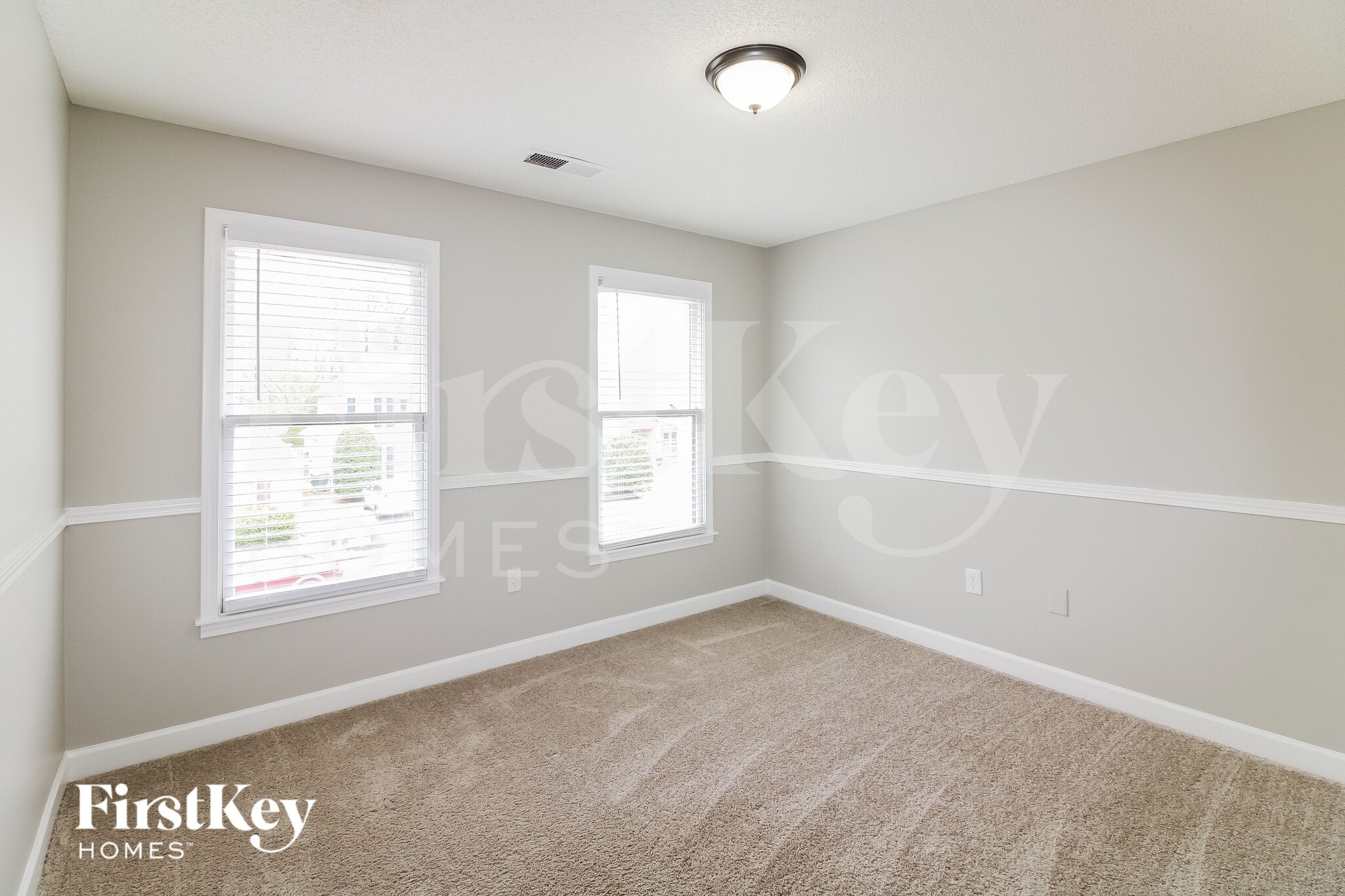 Building Photo - 8485 Farley Ave