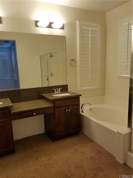 Building Photo - 11210 Sunkist Dr