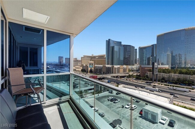 Building Photo - 4575 Dean Martin Dr