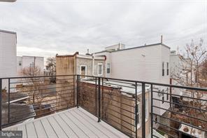 Building Photo - 601 N 34th St