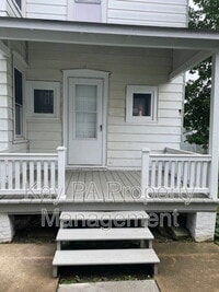 Building Photo - 471 Hodgson St