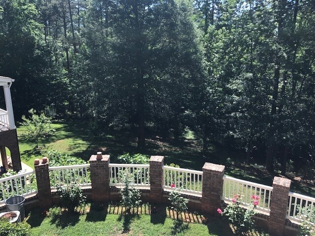 Building Photo - 1 Bedroom/ 1 Bathroom Furnished Garage apartment off Hwy. 441! Available early June!