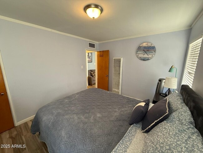 Building Photo - 1224 F Ave