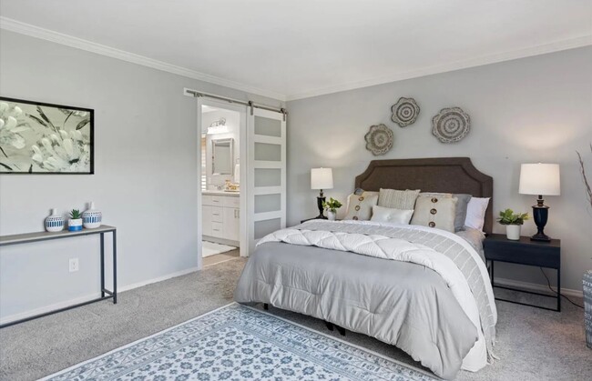 Building Photo - Welcome to this beautiful 3-bedroom, 2.5-b...