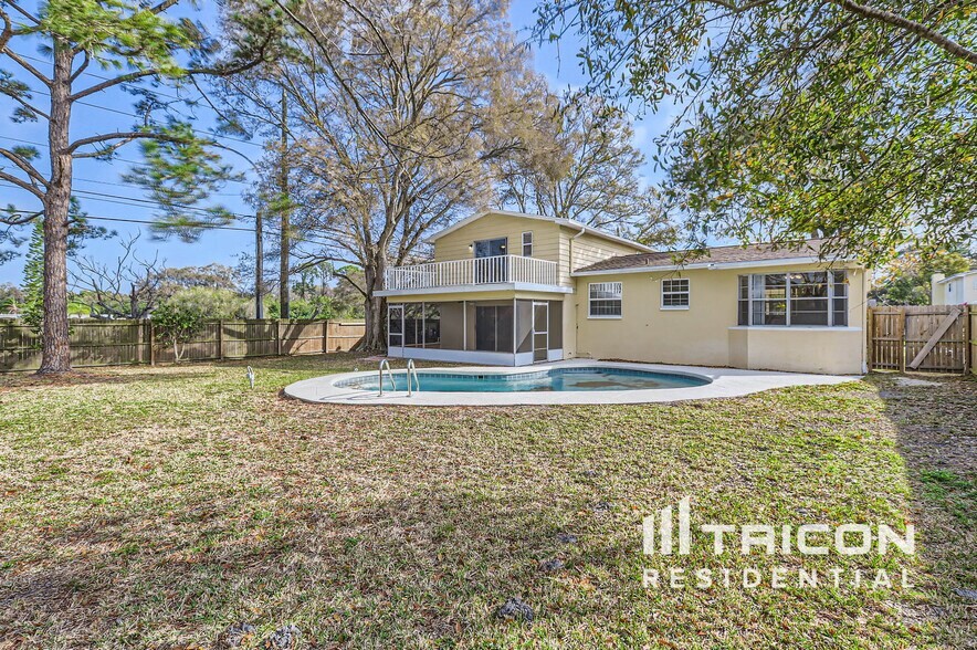 Building Photo - 12908 Mia Cir