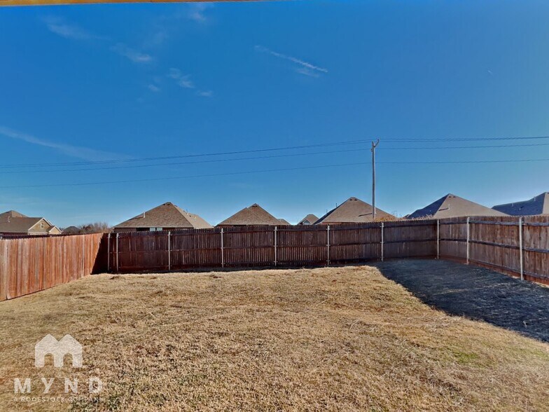 Building Photo - 4208 Umbria Rd