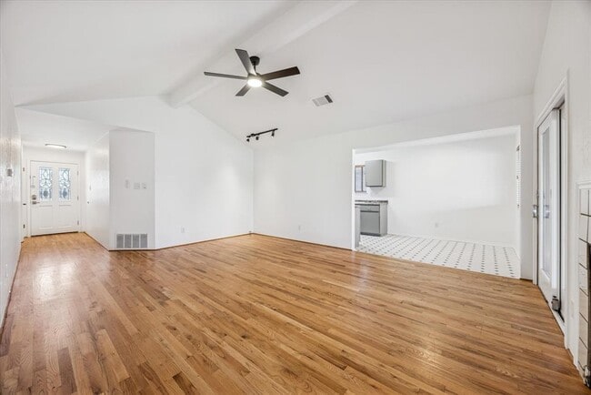 Building Photo - 11506 Ruffed Grouse Dr