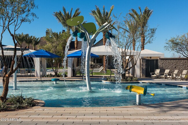 Building Photo - 2024 W Andalusian Trail