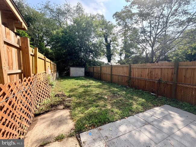 Building Photo - 3219 Bero Rd