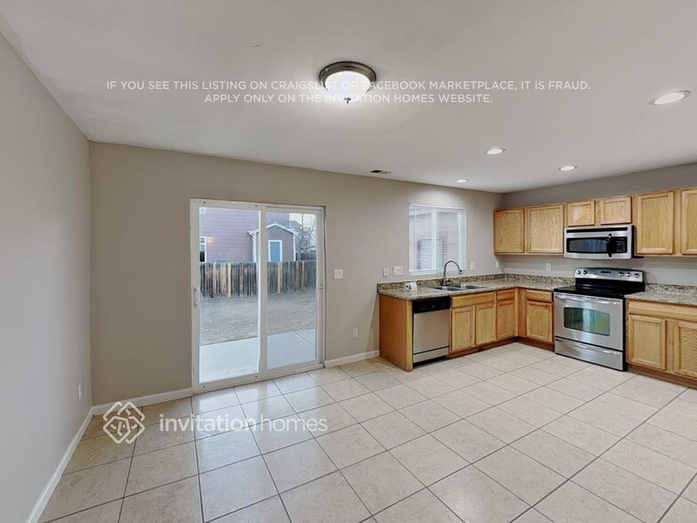 Building Photo - 10125 Hudson Ct