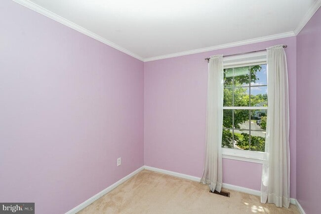 Building Photo - 6580 Lochleigh Ct