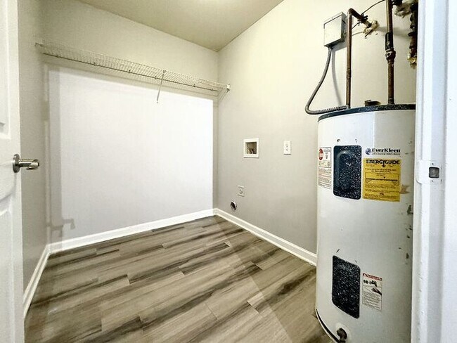 Building Photo - All Electric 1 Bedroom 1 Bathroom in Cartersville