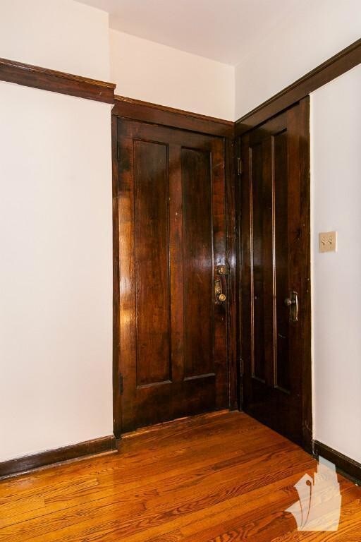 Building Photo - 1 bedroom in Chicago IL 60613
